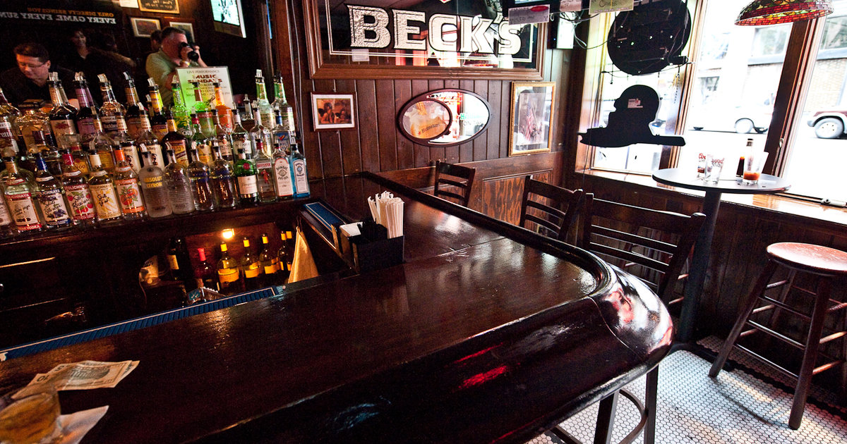 The Best Dive Bars in NYC Thrillist