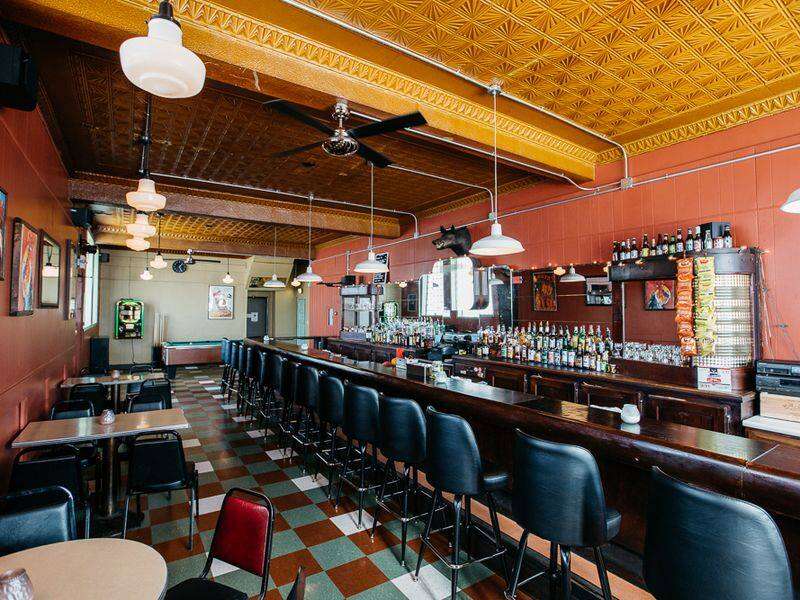 Best Dive Bars Detroit Thrillist