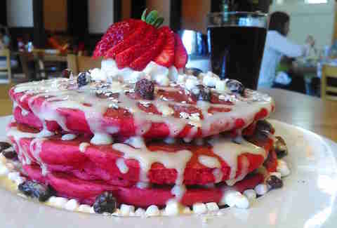 Hudson Cafe, red velvet pancakes, pancakes, Detroit breakfast