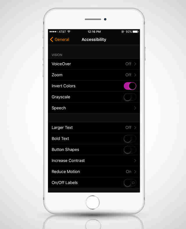 invert colors feature on iPhone 6s
