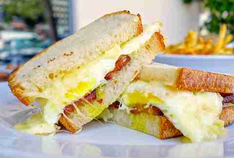 fried egg sandwich from BLD
