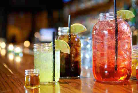 drinks at The Stretch Bar & Grill in Chicago