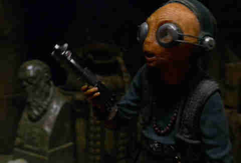 maz kanata basement -star wars force awakens