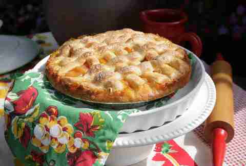 Betty's Pie Whole peach pie