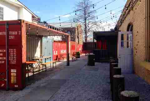 Royals Hot Chicken patio