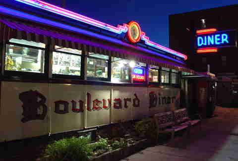 Boulevard diner worcester massachusetts