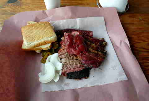 Snow's BBQ