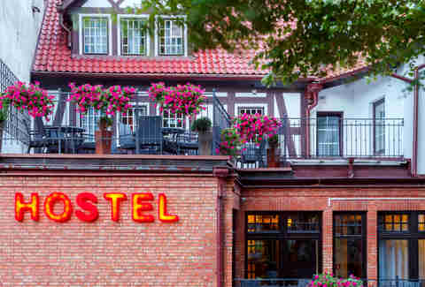 Hostel traveling in your 20s