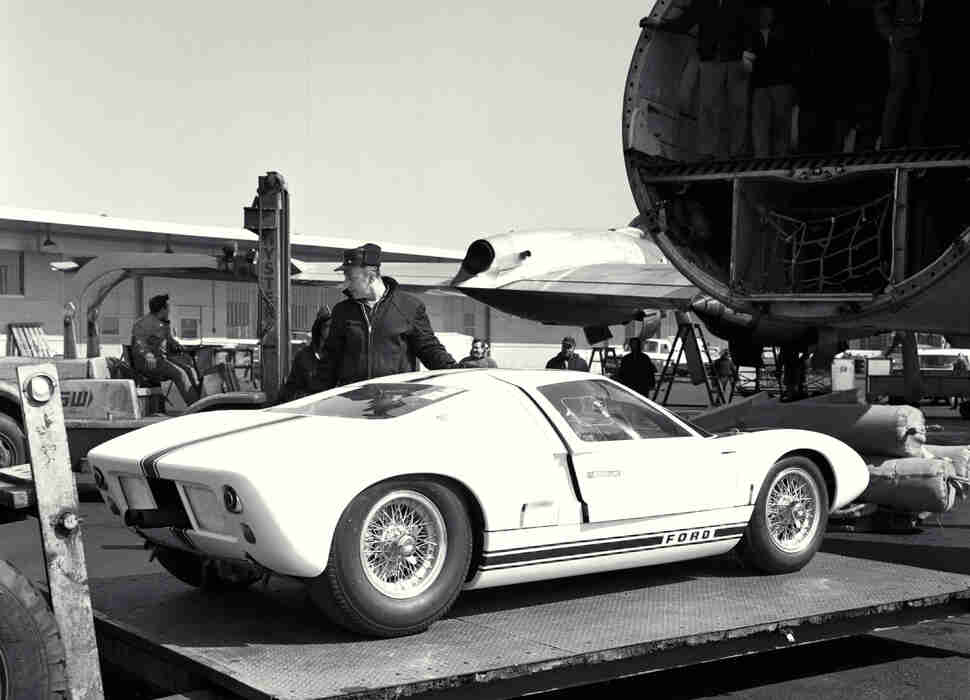 Ford GT40 at JFK airport