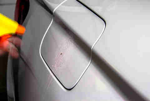 Pre-treat bug splatters and the like