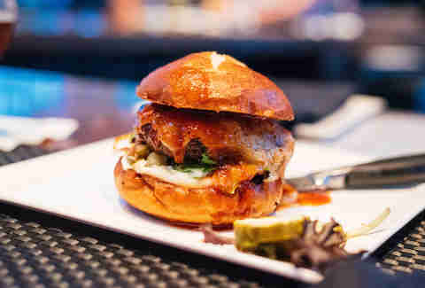 Republic Gastropub Cheeseburger