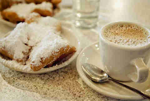 Beignets and cafe au lait