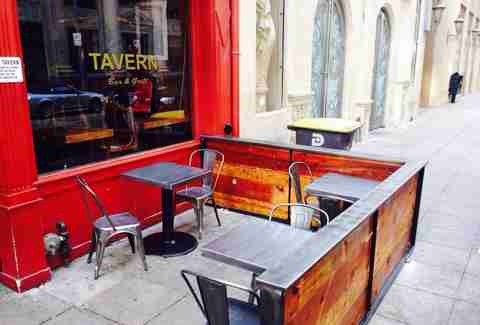 City Tavern