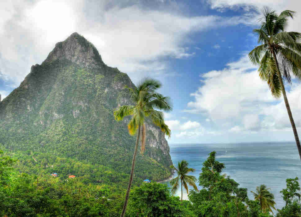 Pitons St Lucia