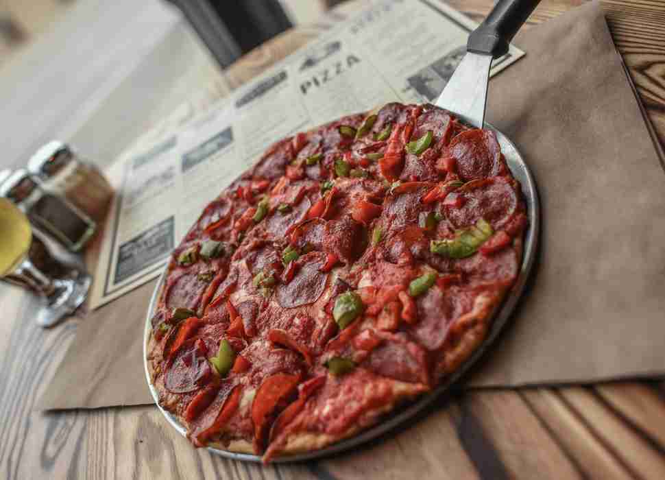 Fixture Pizza Pub