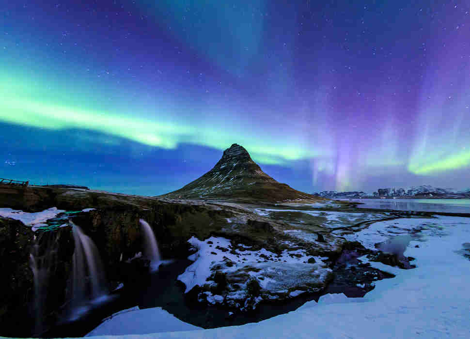 Northern lights at Mount Kirkjufell