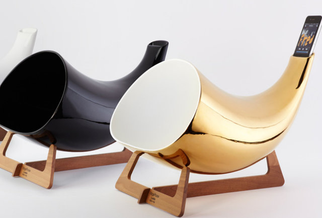 iPhone MegaPhone