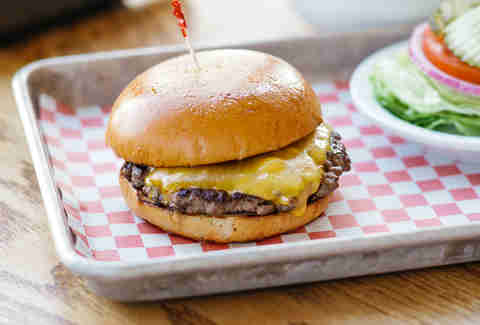 Cassel's cheeseburger