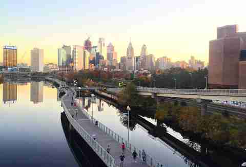 PHILADELPHIA RUNNER