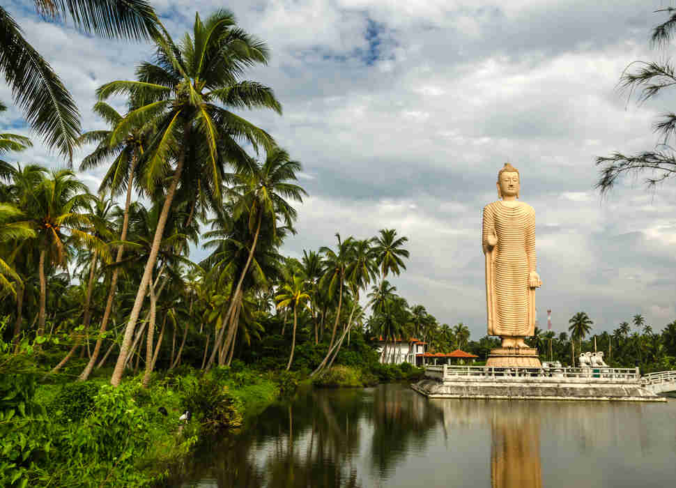 Peraliya Buddha Statue in Hikkaduwa, Sri Lanka