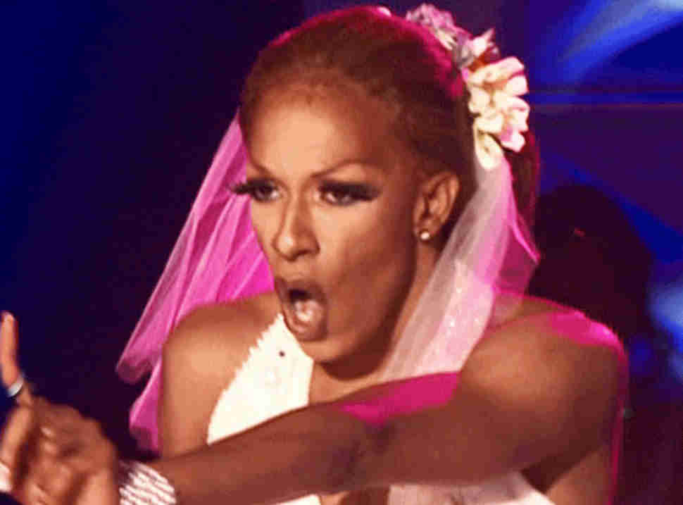 best rupauls drag race contestants - sahara davenport
