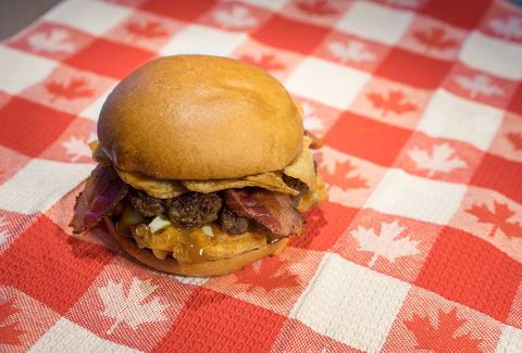 Poutine Burger