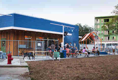 Yard Bar