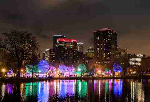 Holidazzle