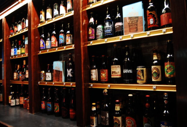 8th St Bottle Shop