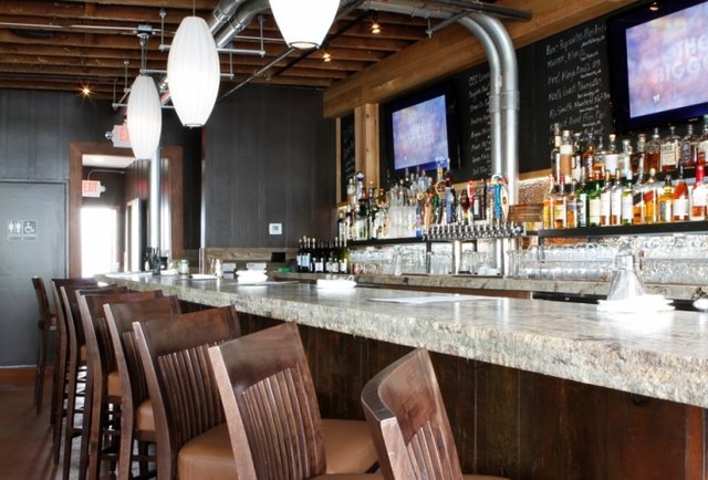 Leroy's Kitchen + Lounge