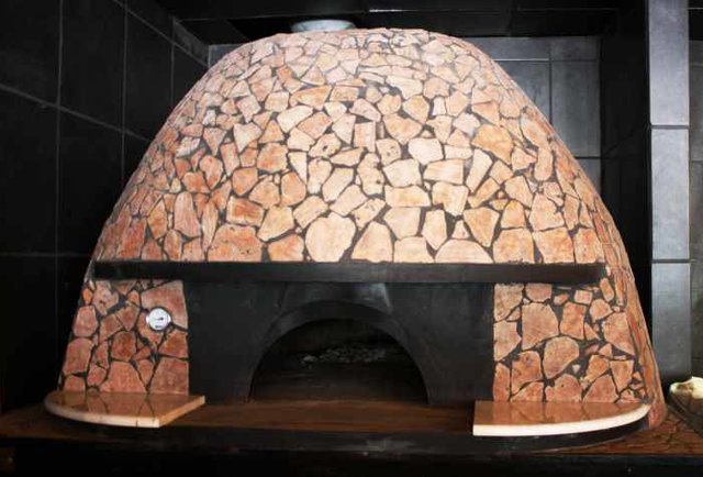 Dough Pizzeria Napoletana
