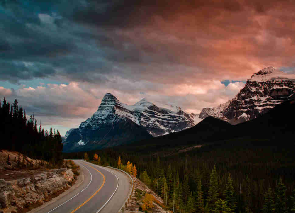 columbia icefields parkway