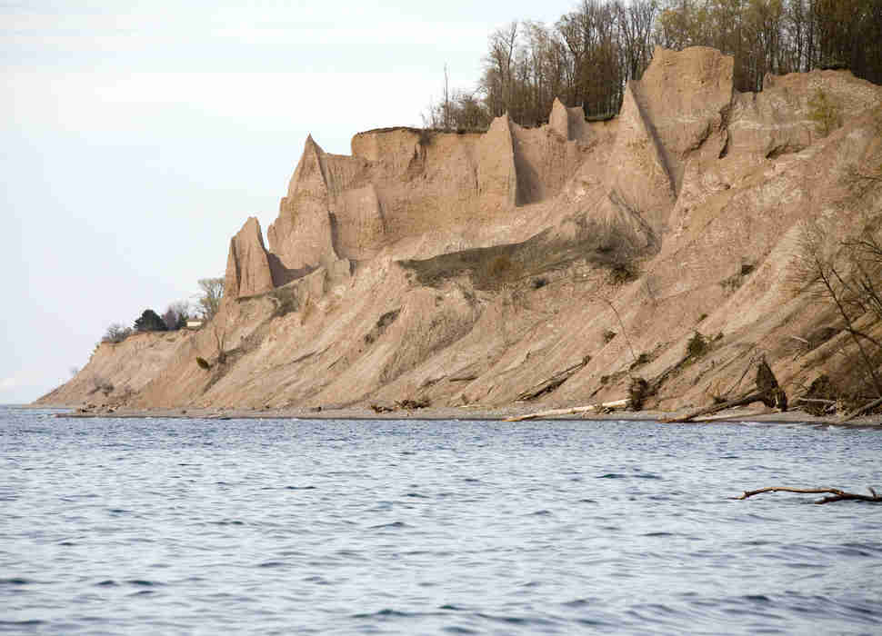 chimney bluffs