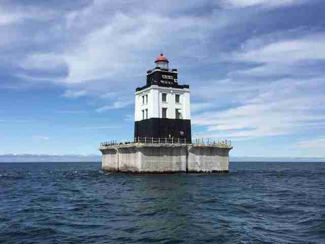 poe reef lighthouse