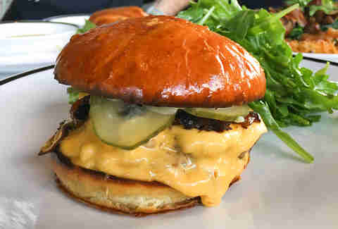 bonhomie cheeseburger
