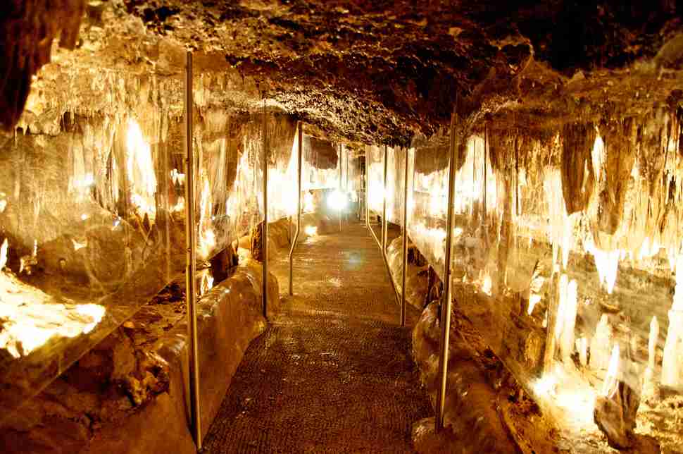 Meramec Caverns