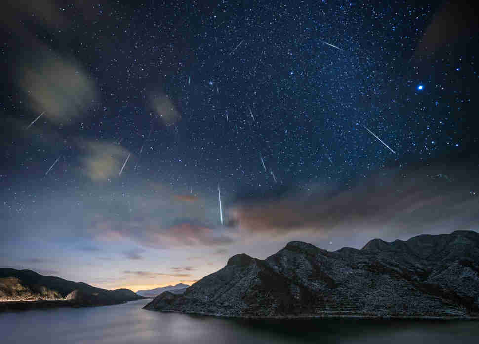 when are meteor showers happening