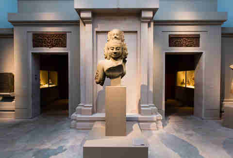 bust of hevajra
