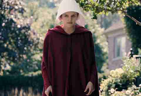 the handmaid's tale, elisabeth moss, hulu