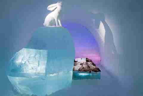 ice hotel sweden arctic circle