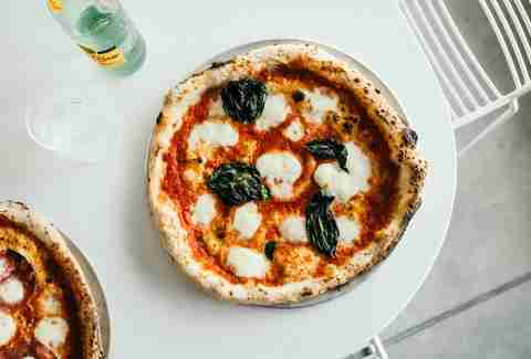 Harlow’s Pizza
