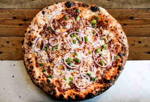 Sloppy Joes pizza