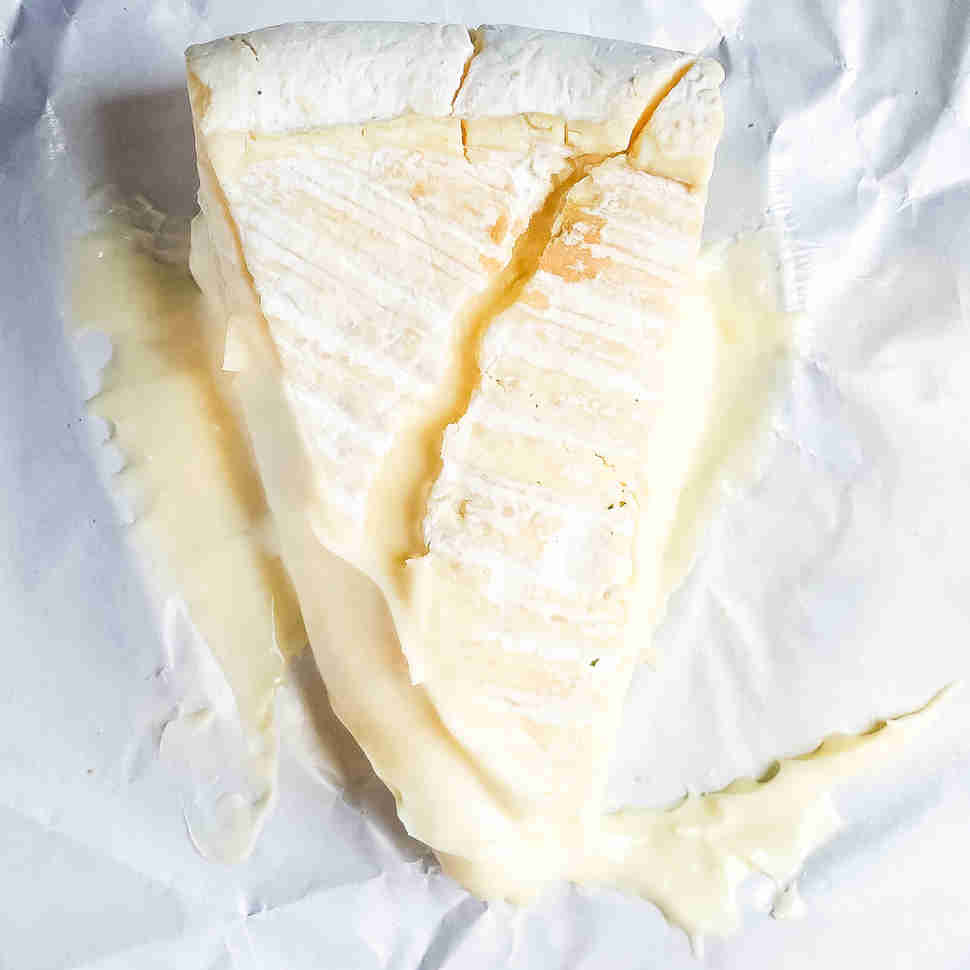 Fromage d'Affinois double cream brie