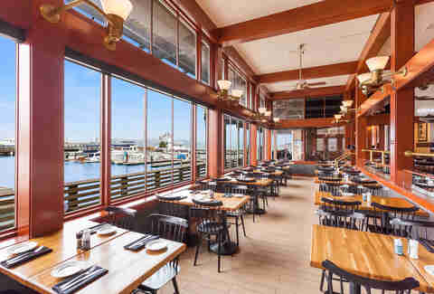 Pier Market Seafood Restaurant
