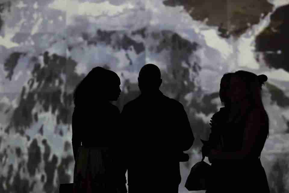 gallery crawl