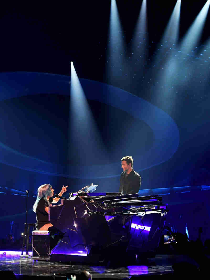 LADY GAGA PERFORMS "SHALLOW" WITH BRADLEY COOPER AT PARK MGM |