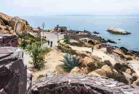 The Fort of Coquimbo in La Sirena juts right out into the Pacific.