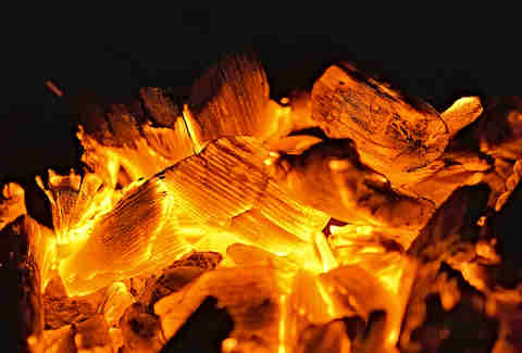 BBQ Glowing charcoal