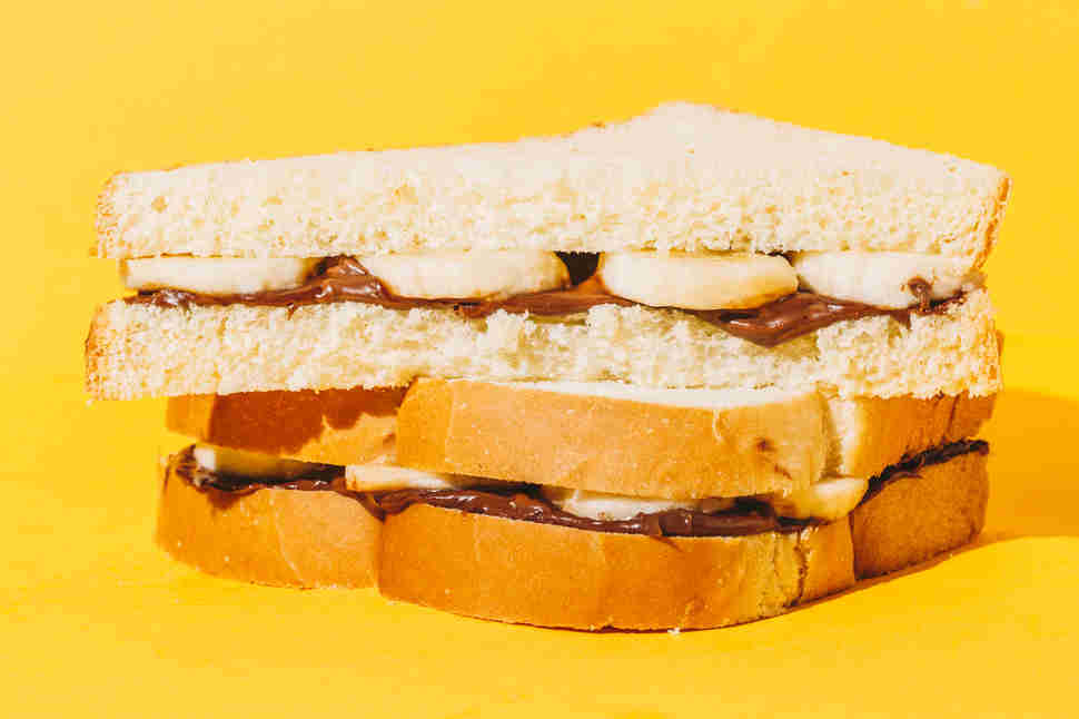 Grilled banana and nutella sandwich