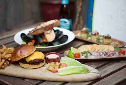 Surf Bar